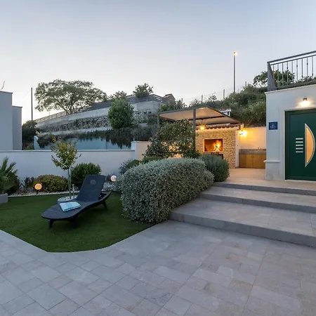 Mermaid Villa