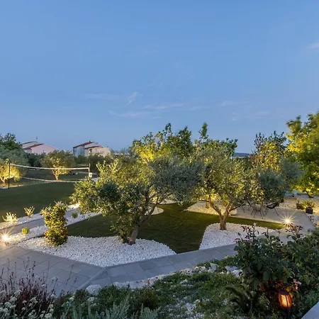 Villa Mermaid Kastela